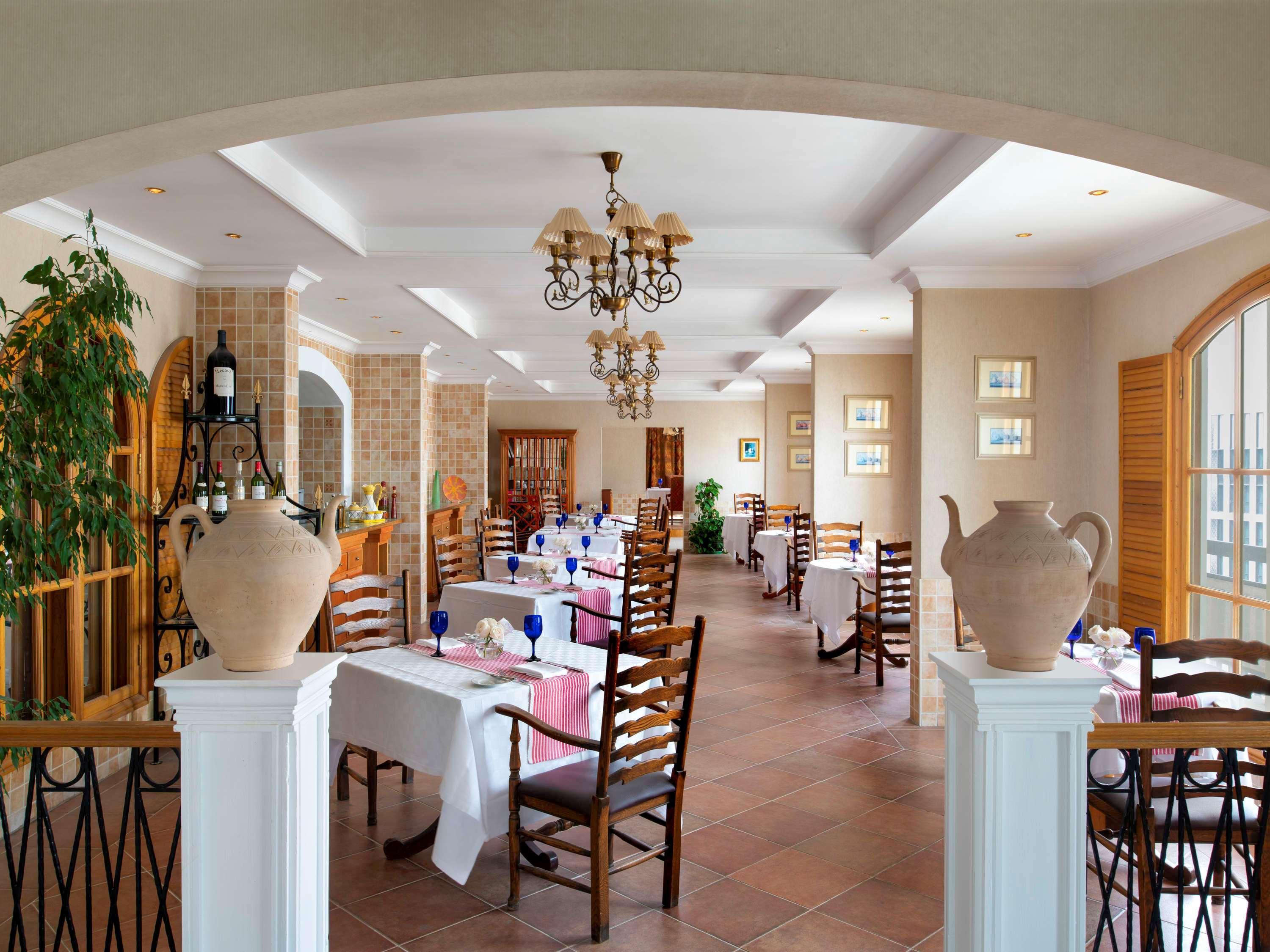 Treffen House Doha - Souq Waqif And Next To Msheireb Metro Station Hotel Buitenkant foto